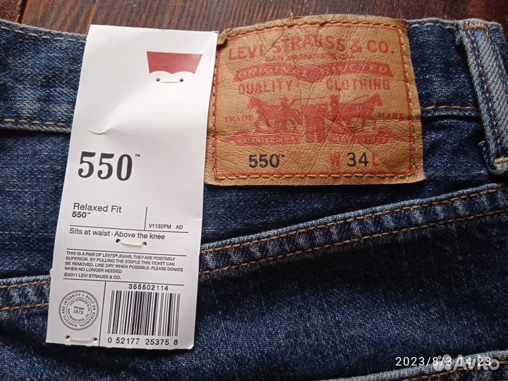 Джинсовые шорты Levis