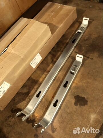 Кронштейны для радиаторов Buderus