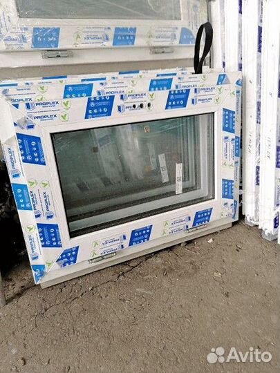 Окна пластиковые 700х500 мм