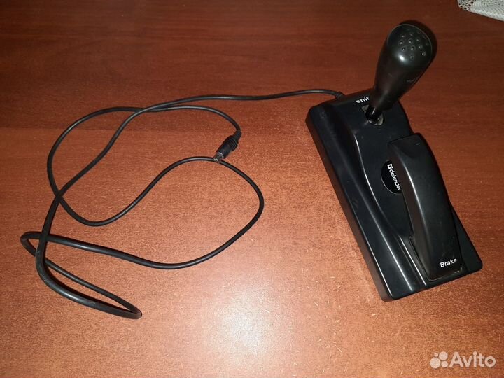 Игровой руль Defender