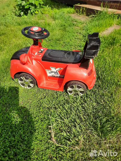 Детская машинка на аккумуляторе