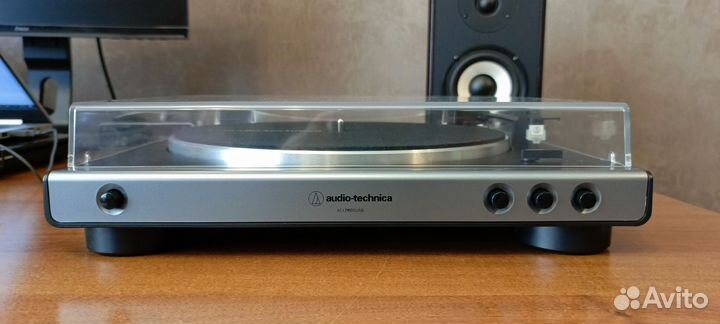 Проигрыватель винила Audio-technica AT-LP60X-USB