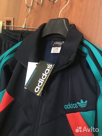 Спортивный костюм Adidas 