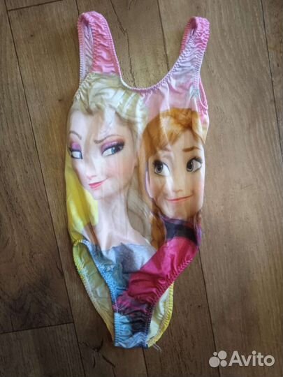 Купальник детск нов 2-3 г