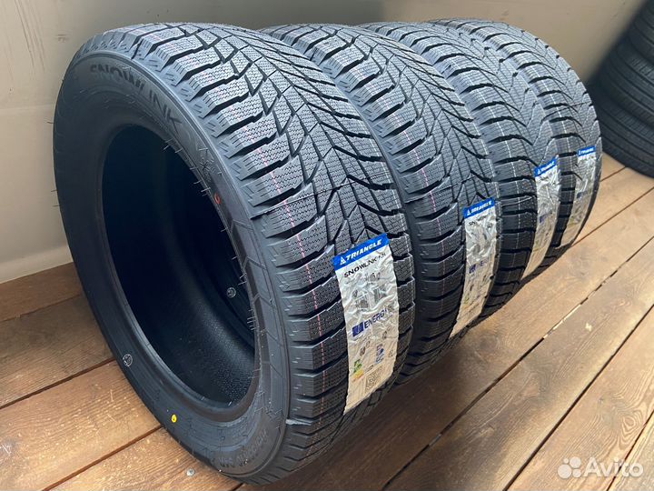 Triangle PL01 215/55 R16 97R