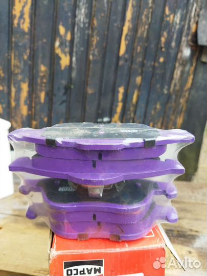 Колодки передние на Renault Megane