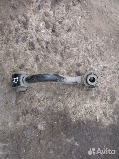 Стойка заднего стабилизатора правая