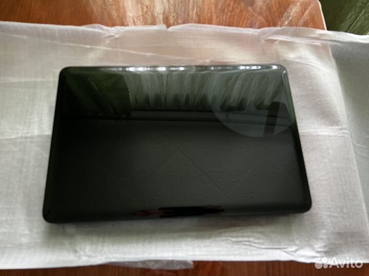 Ноутбук Hewlett-Packard HP 2000 Notebook PC