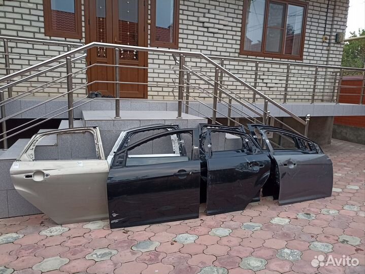 Дверь Форд фокус 3 седан