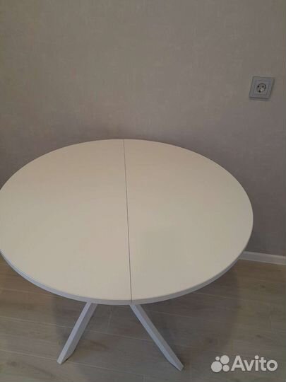 Стол кухонный круглый