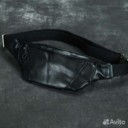Мужская поясная сумка банан из натуральной кожи