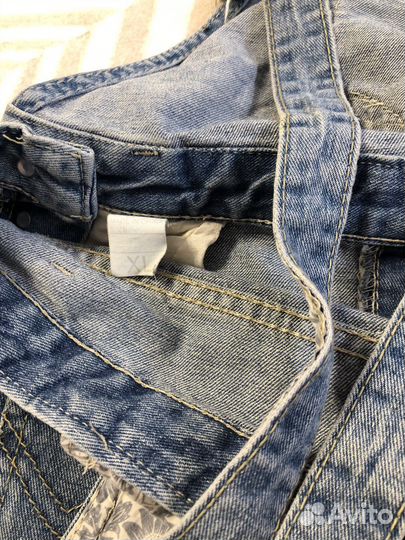 Джинсовый комбинезон