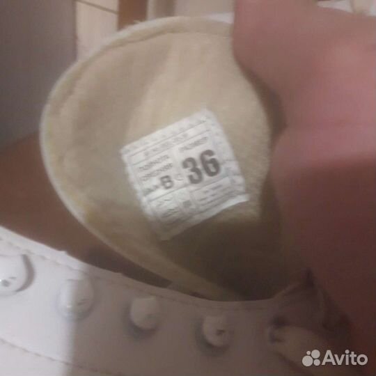 Коньки новые