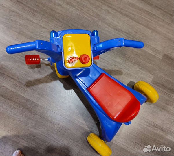 Велосипед Нордпласт Хот Вилс 3-х колесный