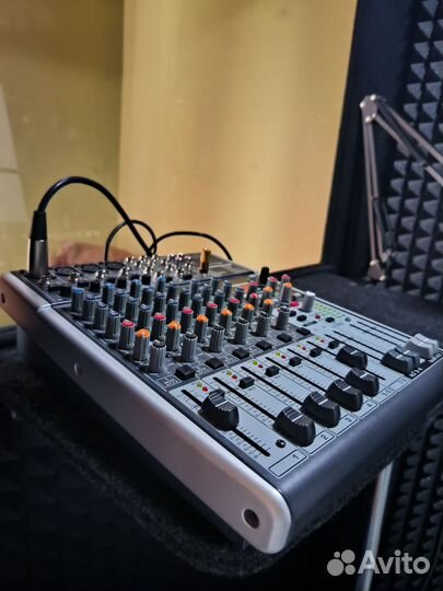 Микшерный пульт behringer 1204 usb