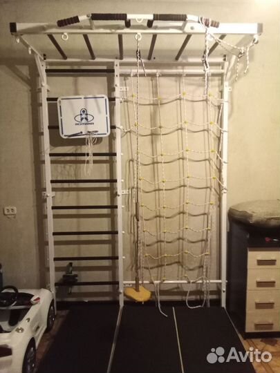 Шведская стенка усиленная с рукоходом