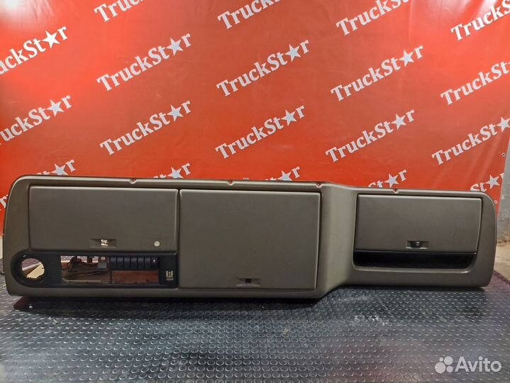 Панель передняя верхняя Daf XF105