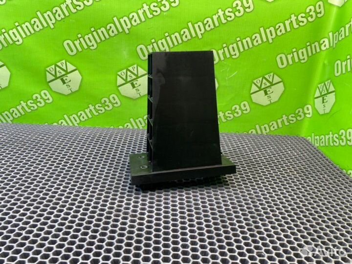 Кронштейн бампера передний левый Citroen C4