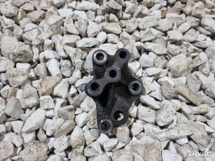 Кронштейн опоры Гетц Getz