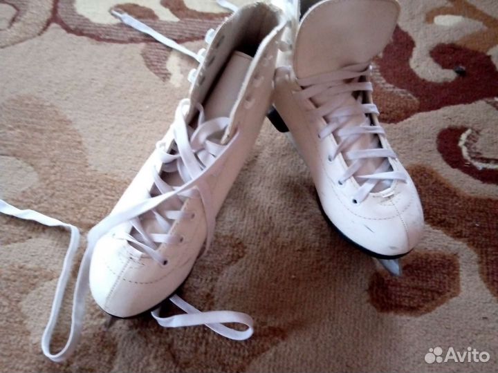 Коньки фигурные