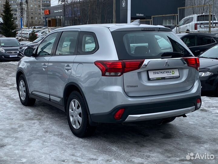 Mitsubishi Outlander 2.0 CVT, 2017, 101 951 км