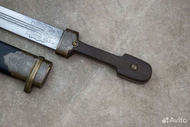 Реплика кавказского кинжала