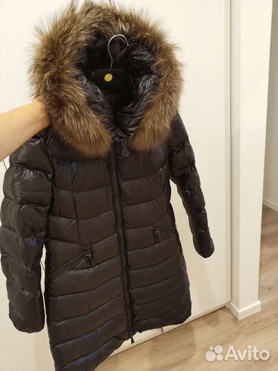 Женский пуховик Moncler