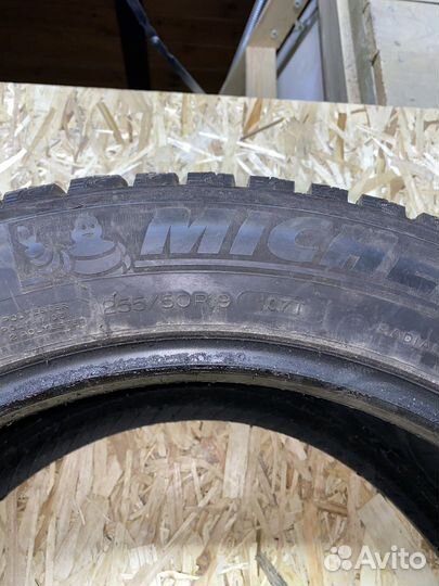 Michelin Latitude X-Ice North 255/50 R19