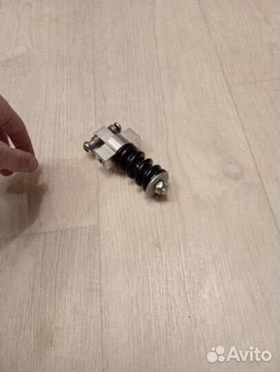 Задний амортизатор для электросамоката