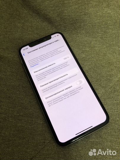 iPhone X, 64 ГБ