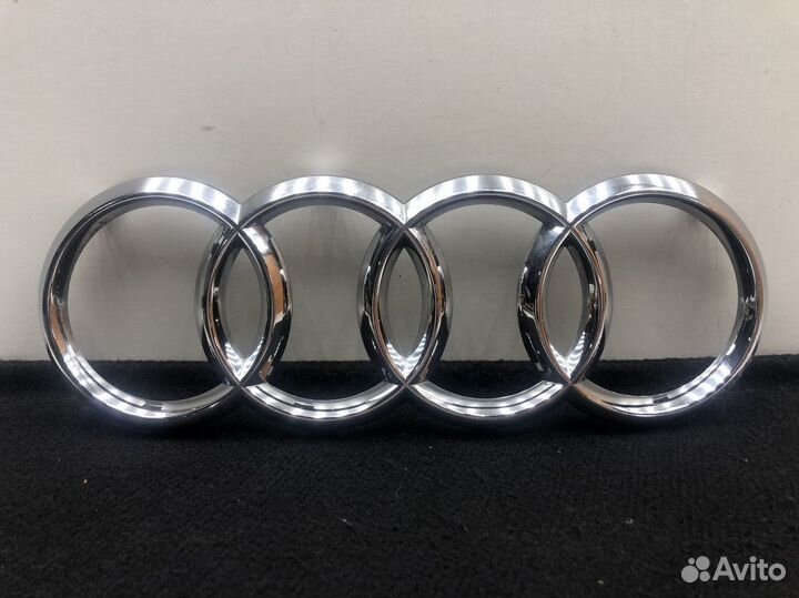 Эмблема Audi Q3 (8U) 2012-2018