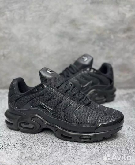 Nike Air Max TN Plus black чёрные