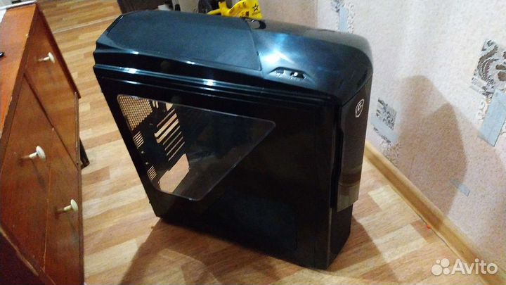 Корпус nzxt Phantom 530 black (Full-Tower)