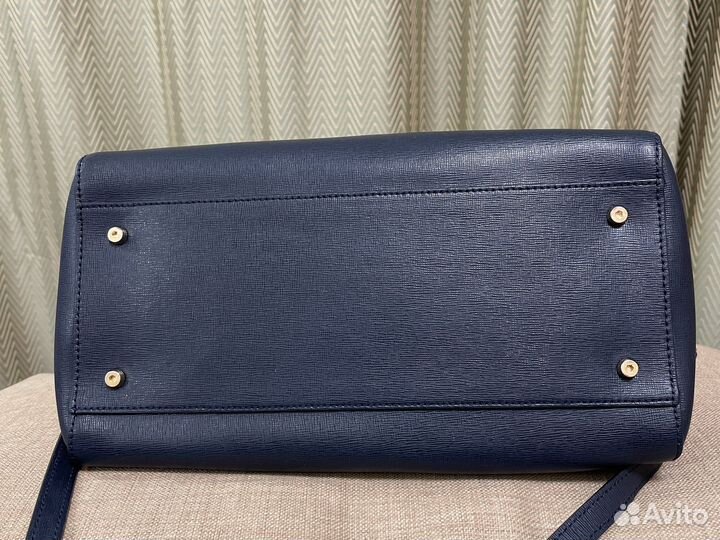 Сумка coccinelle оригинал бу