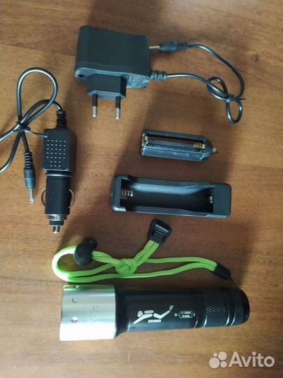 Подводный фонарь, с аккумулятором