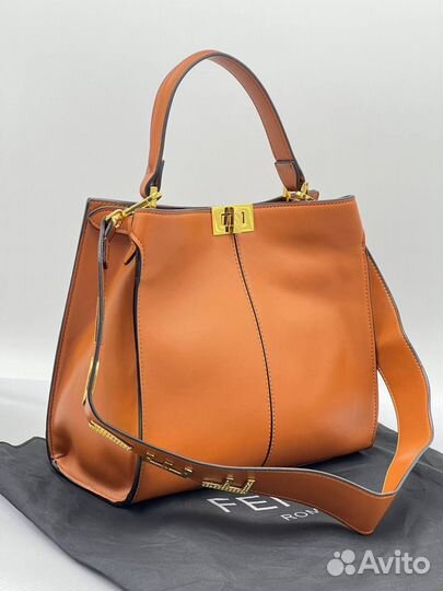 Женская сумка fendi