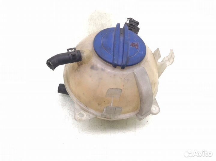 Бачок расширительный Volkswagen Passat B6 2.0 TDI