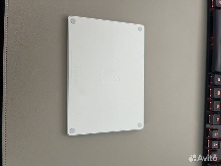 Apple Magic Trackpad 2
