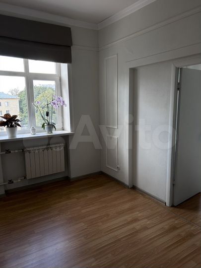 Помещение кабинет рабочее место лэшмейкер визажист