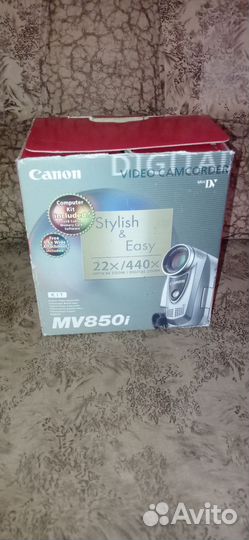 Видеокамера canon