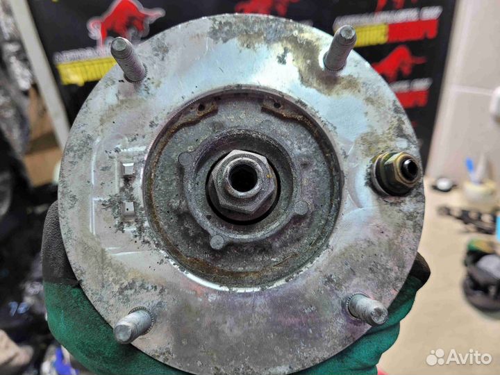 Пневмостойка передняя Land-Rover Range Rover L405