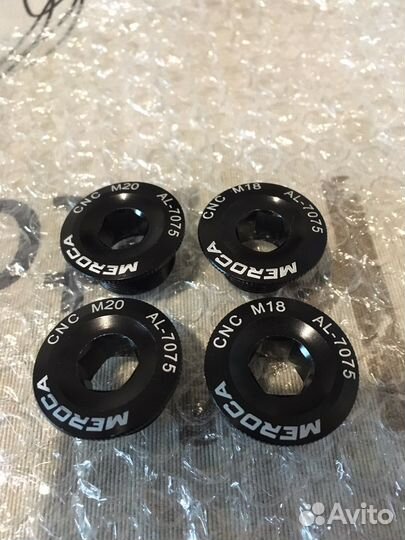 Гайка шатуна shimano