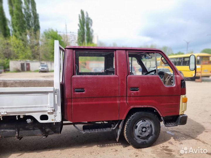 Toyota Dyna бортовой, 1988