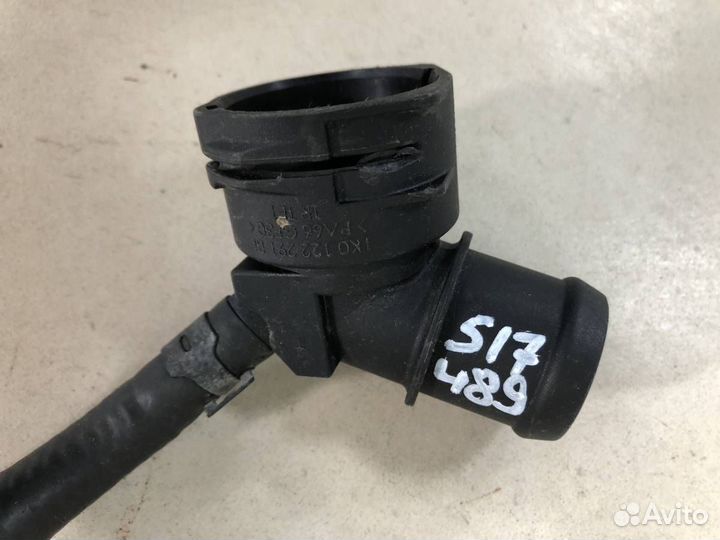 Фланец двигателя системы охлаждения Skoda Kodiaq 2016