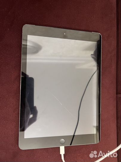 iPad air 12.5.7 64gb