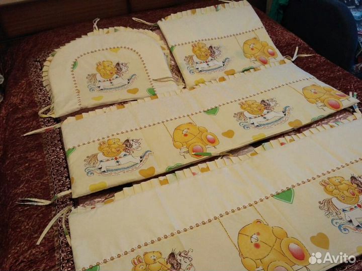 Бортики в детскую кроватку