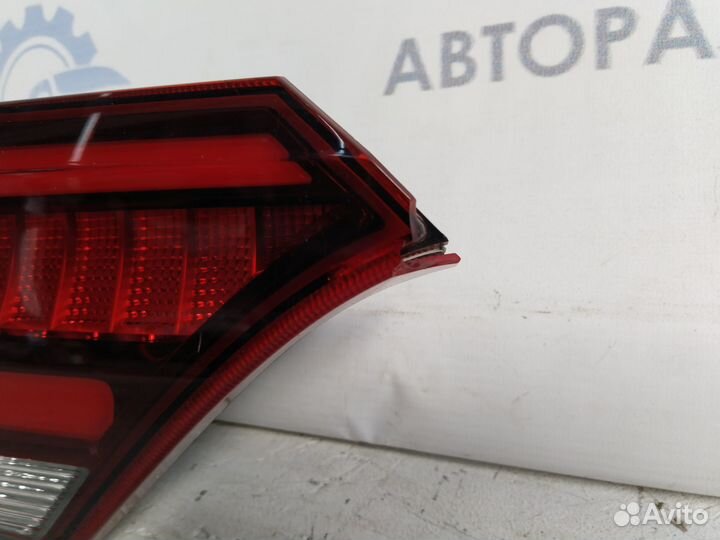 Фонарь внутренний левый Kia Rio 4 FB 2017-2020