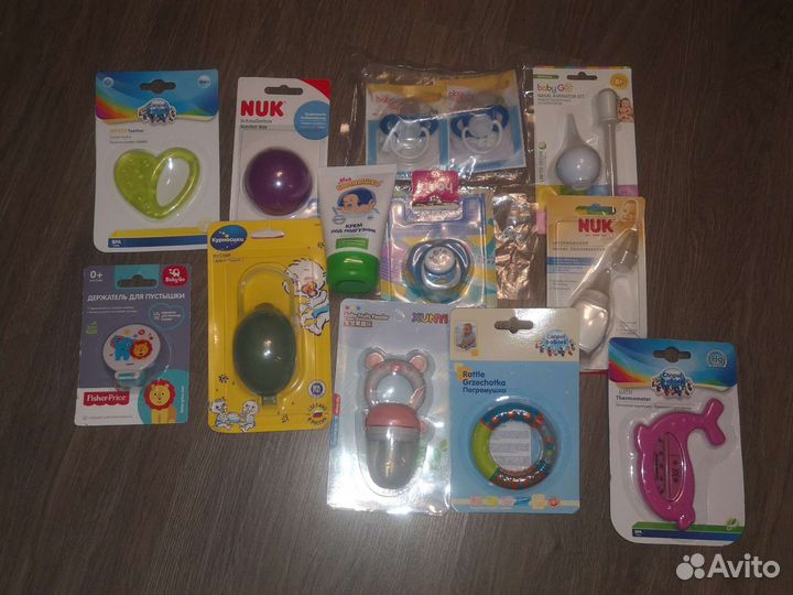 Погремушка пустышка ниблер и тд)