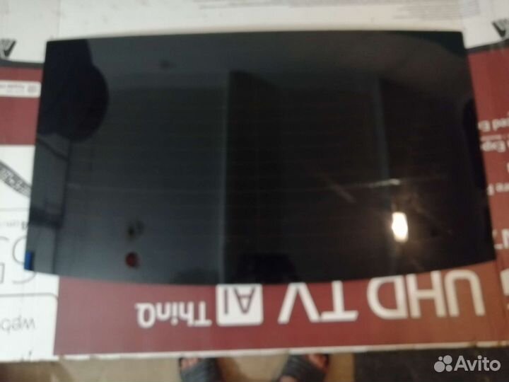 Стекло двери багажника Prius NHW 20