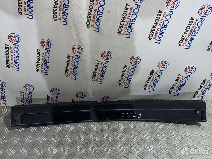 Накладка задняя Kia Ceed (ED) I рестайлинг (2009